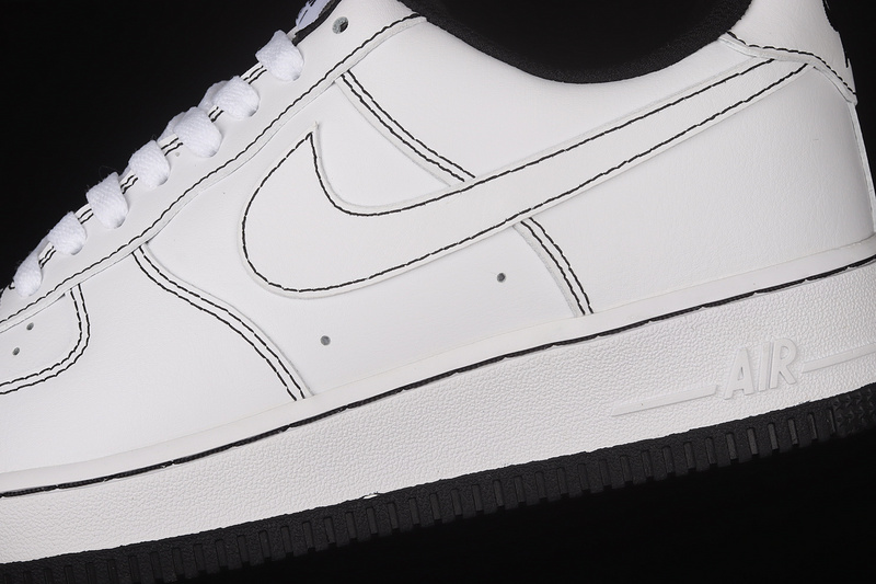 Air Force 1 Low 07 Contrast Stitch White/Black/White 15