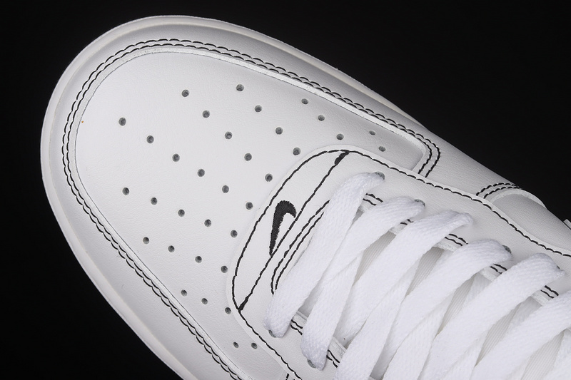 Air Force 1 Low 07 Contrast Stitch White/Black/White 21