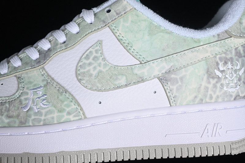 Nike Air Force 1 '07 Low Year Of The Dragon White/Green 27