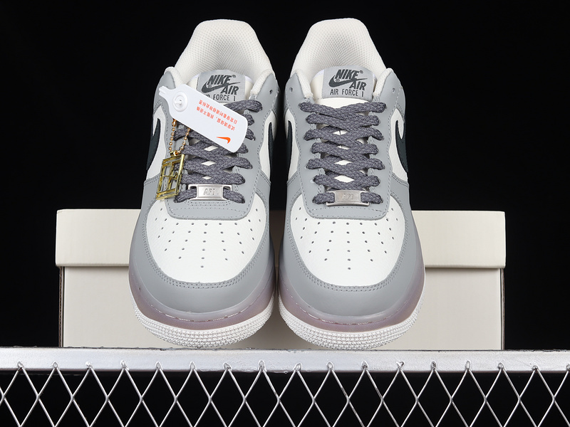 Air Force 1 Low 07 White/Grey/Black 15