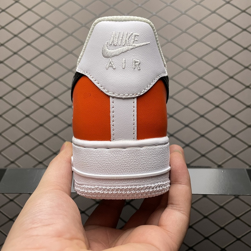 Air Force 1 Low 07 Orange/White/Black 17