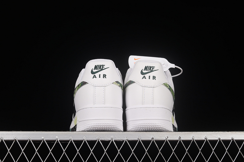 Air Force 1 Low 07 Lx White/Black/Camo 3