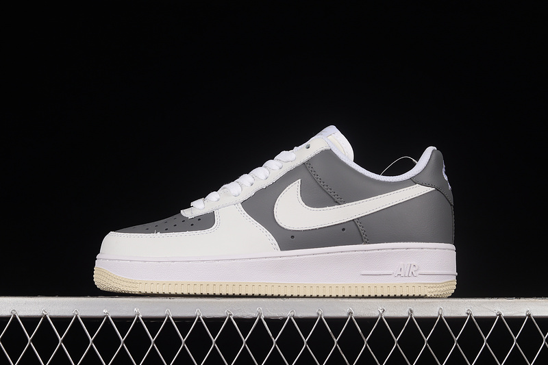 Nike Air Force 1 '07 Low White/Grey/White 5