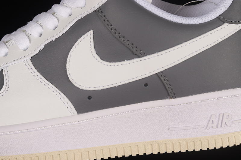 Nike Air Force 1 '07 Low White/Grey/White 17