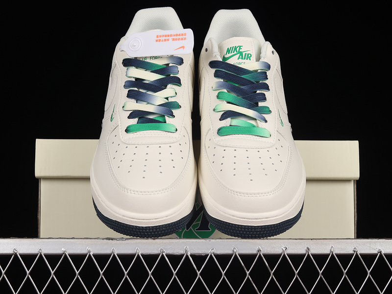 Air Force 1 Low 07 White/Green/Navy Blue 31