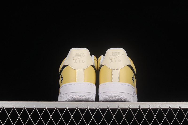 Nike Air Force 1 '07 Low Yellow/White/Beige 17