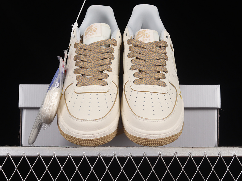 Nike Air Force 1 '07 Low Brown/Off White 15