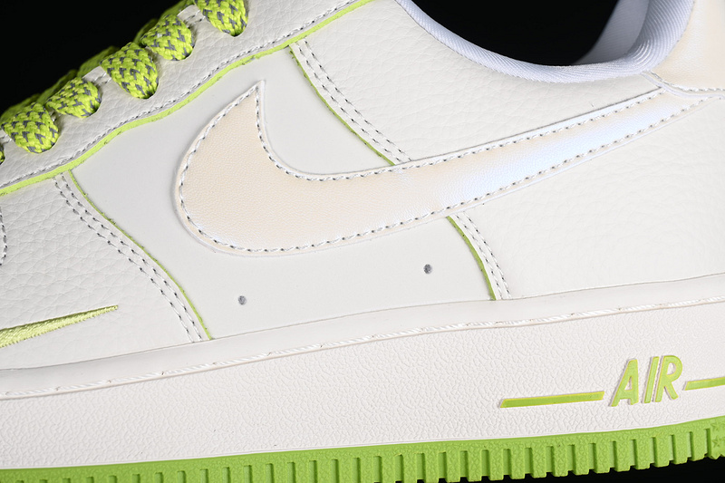 Air Force 1 Low Shiny Green/White 27