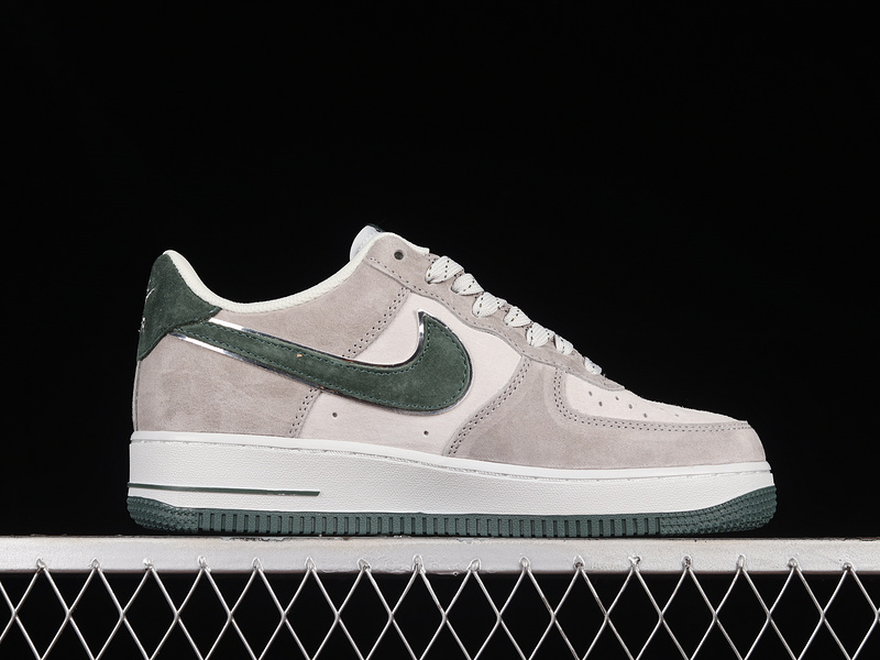 Akira Nike Air Force 1 '07 Low White/Grey/Green 27