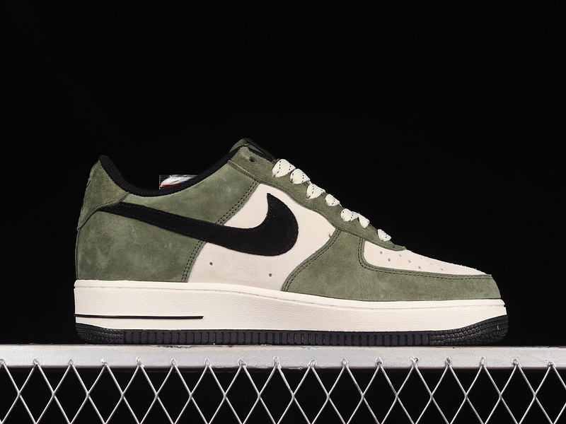 Akira X Nike Air Force 1 '07 Low Green/Black/White 15