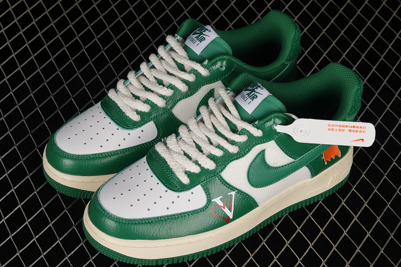 Air Force 1 Low 07 Lv8 White/Pine Green/Sail/White 15