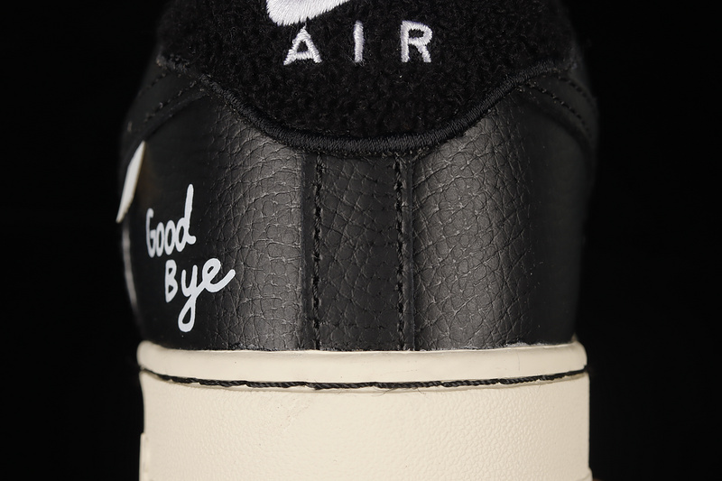 Air Force 1 Low 07 Lv8 White/Black/White 13