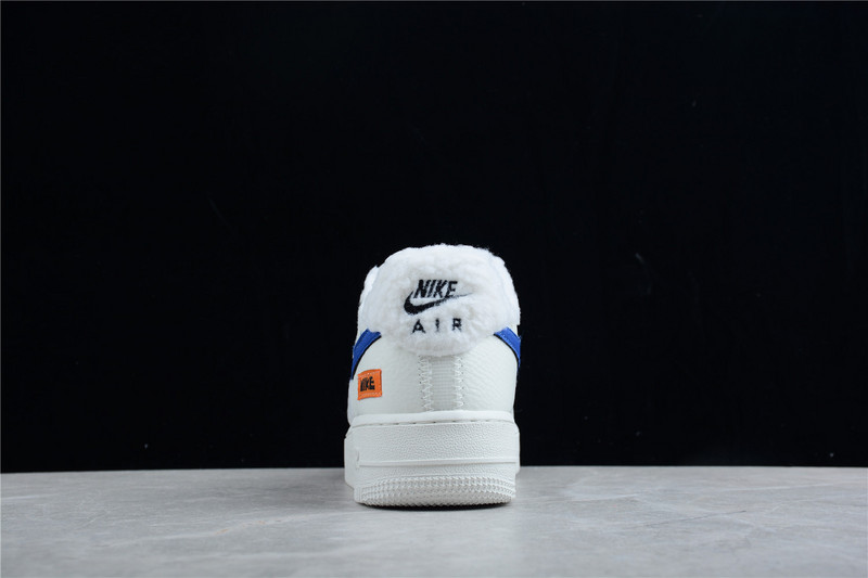 Air Force 1 Low 07 Sherpa Fleece Sail/Coconut Milk/Campfire Orange/Racer Blue 3