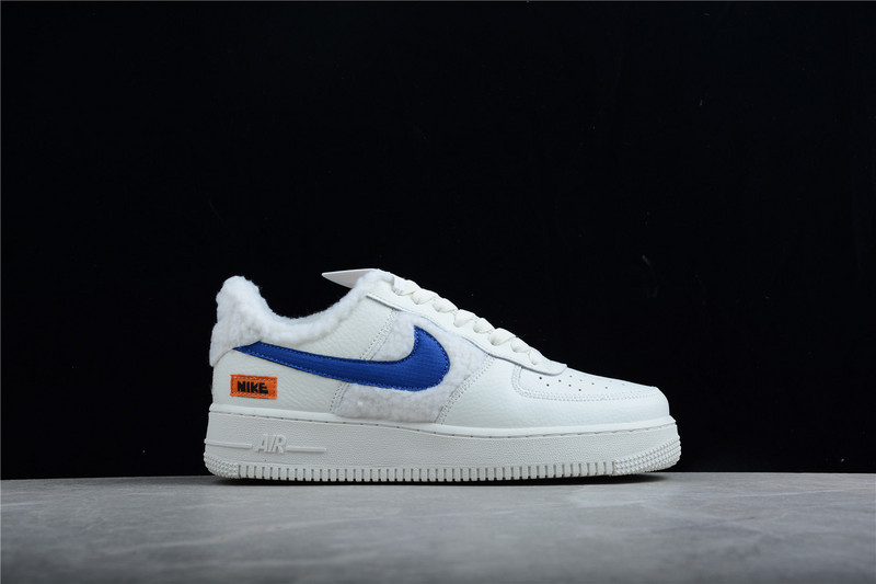 Air Force 1 Low 07 Sherpa Fleece Sail/Coconut Milk/Campfire Orange/Racer Blue 23