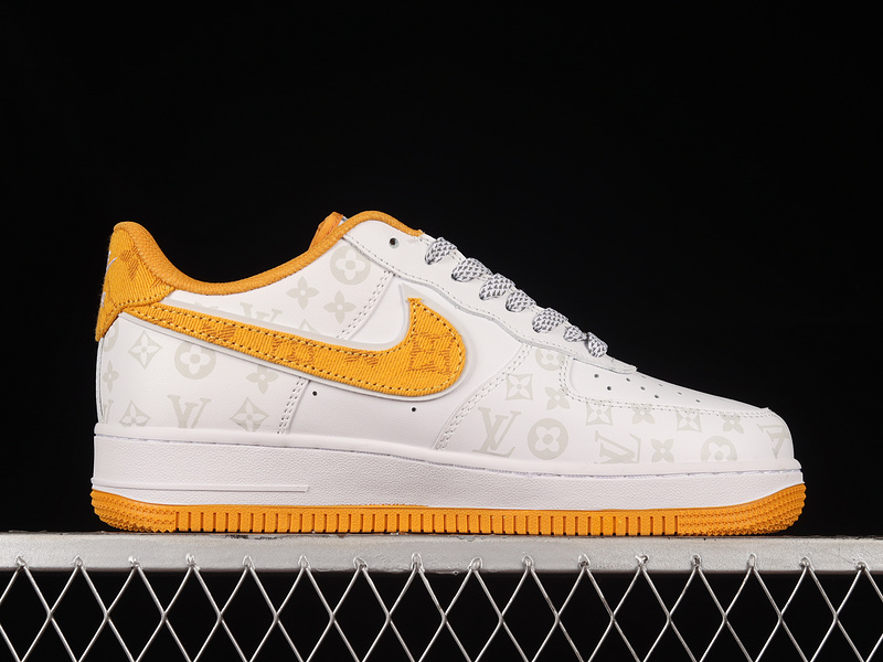 Air Force 1 Low 07 White/Light Grey/Orange 19