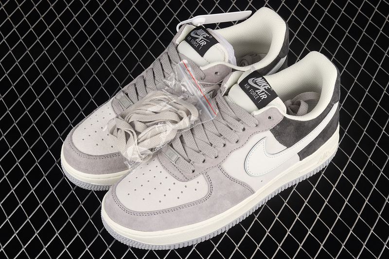 Air Force 1 Low 07 White/Rice Grey/Black 13