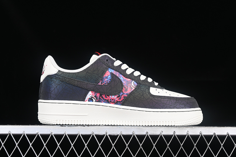 Nike Air Force 1 '07 Low Venom White/Black 17