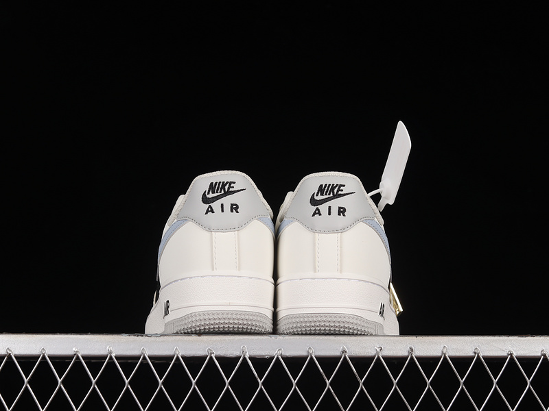 Air Force 1 Low 07 Milan White/Black/Light Grey 7