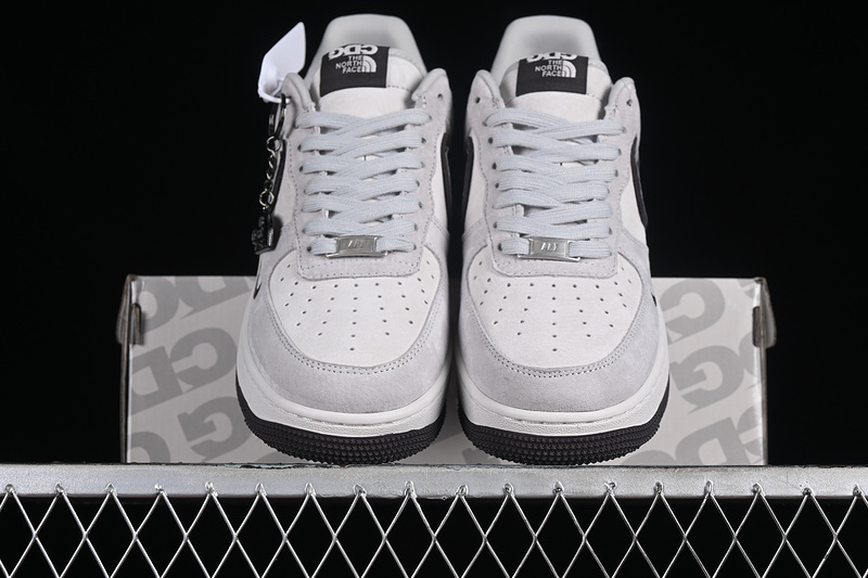 Nike Air Force 1 '07 Low Cdg White/Grey/Black 17