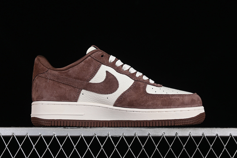 Nike Air Force 1 '07 Low L*V White/Brown 25