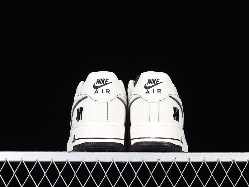 Air Force 1 Low 07 X Undefeated White/White/Black 9