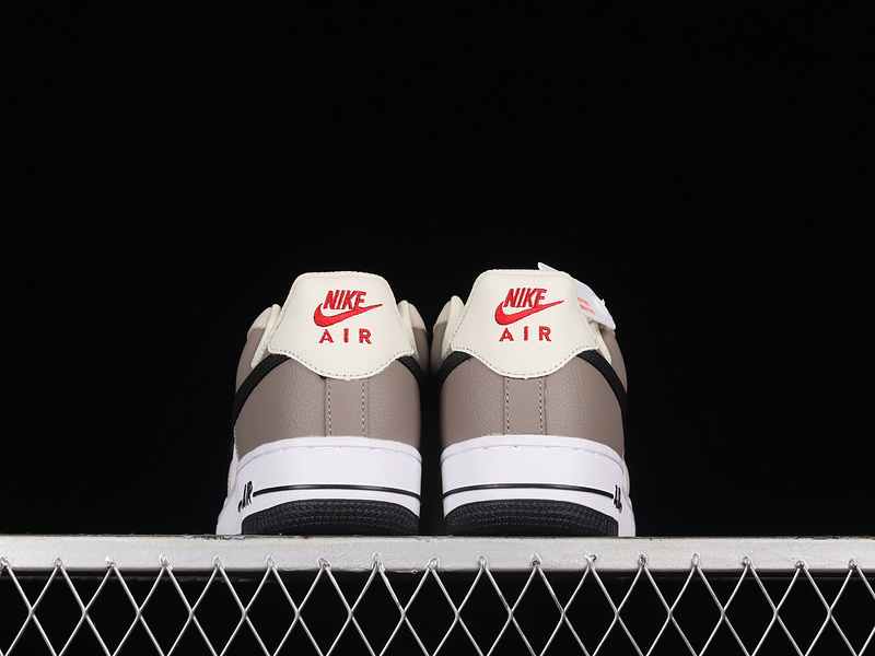 Air Force 1 Low 07 White/Brown/Black 29