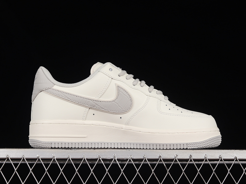 Air Force 1 Low 07 Off White/Light Grey/White 29