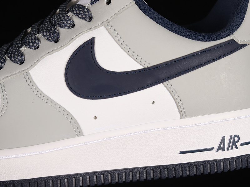 Air Force 1 Low 07 Light Grey/Navy Blue 29