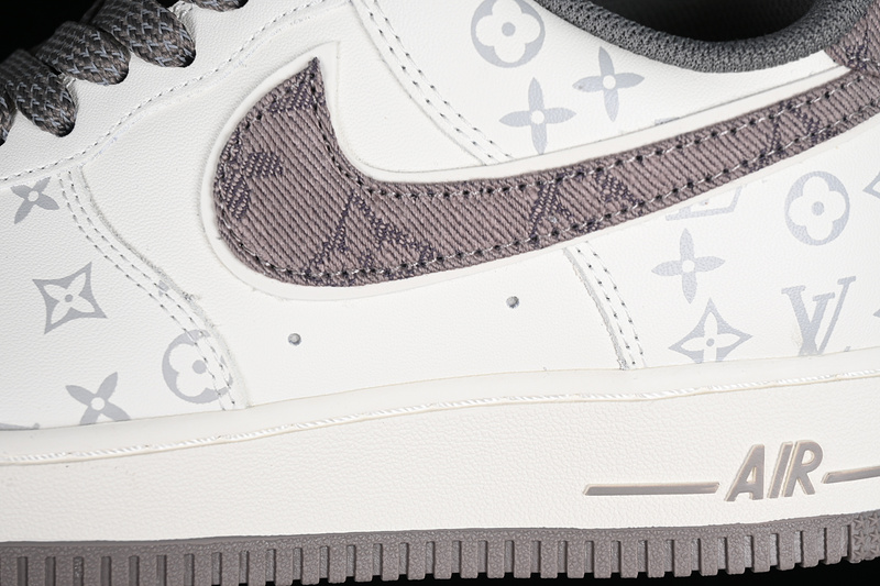 Louis Vuitton Nike Air Force 1 '07 Low White/Brown/Grey 29