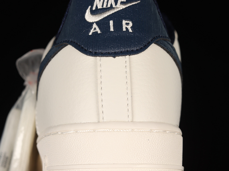 Air Force 1 Low 07 Beige/Dark Blue/Beige 5