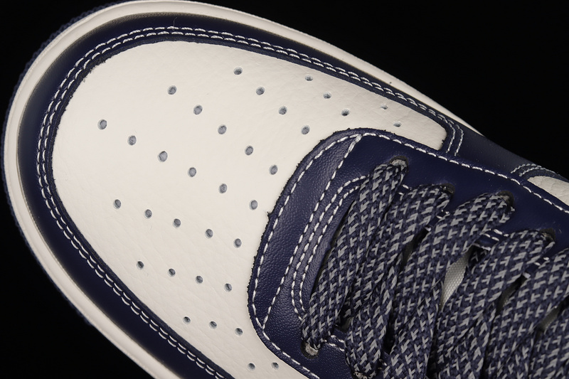 Air Force 1 Low 07 White/Black/Navy Blue 3