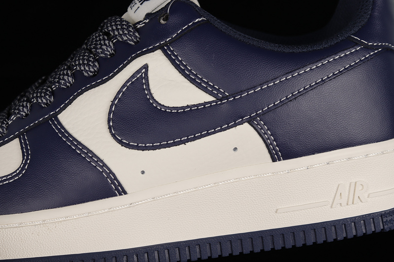 Air Force 1 Low 07 White/Black/Navy Blue 29