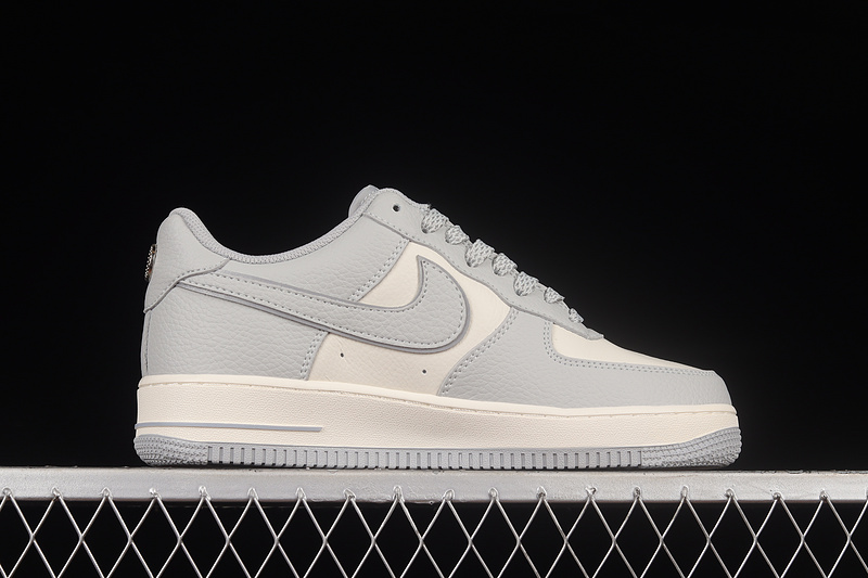 Air Force 1 Low X Stussy White/White/Light Grey 25