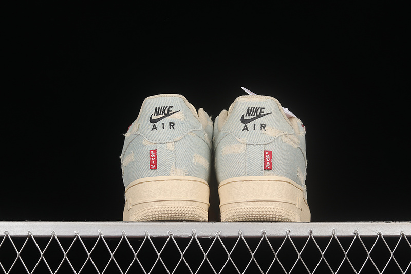 Levi's X Nike Air Force 1 '07 Low Beige/Blue/Beige 5