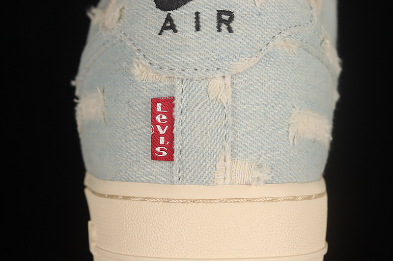 Levi's X Nike Air Force 1 '07 Low Beige/Blue/Beige 17