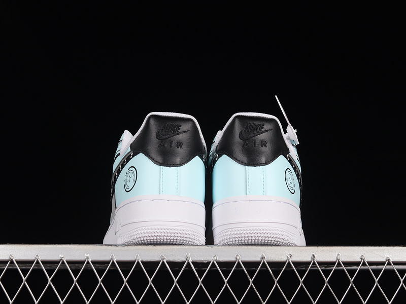 Air Force 1 Low 07 Light Blue/White/Black 7