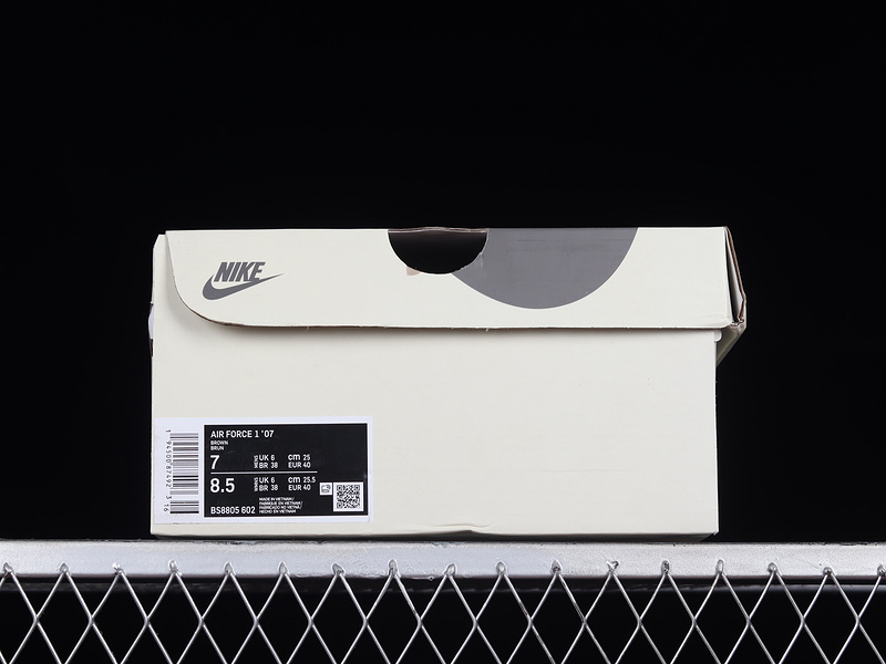 Air Force 1 Low 07 X L*V White/Black/White 5