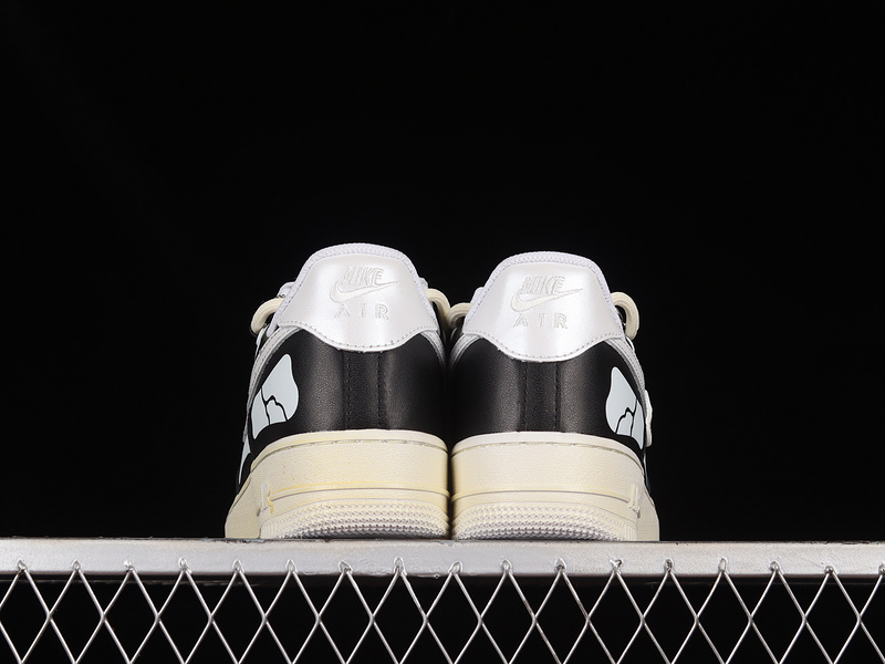 Air Force 1 Low 07 Halloween Black/White/Black 9