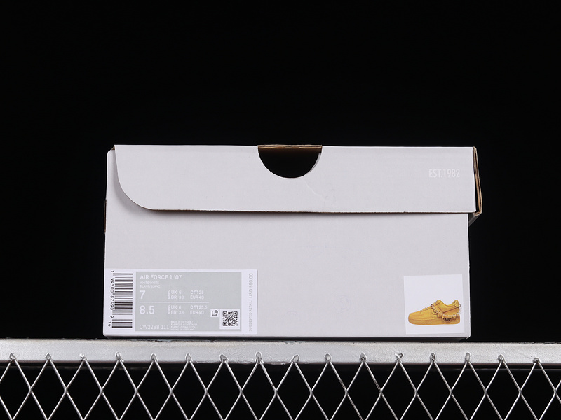 Air Force 1 Low 07 Yellow/Yellow/White 11