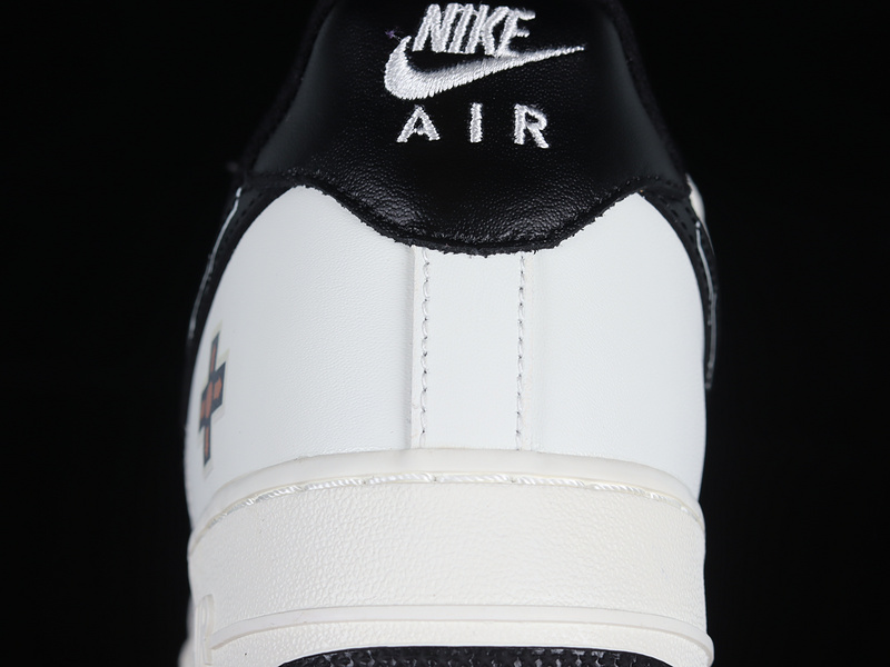 Nike Air Force 1 '07 Low Ps5 White/Light Brown/Black 29