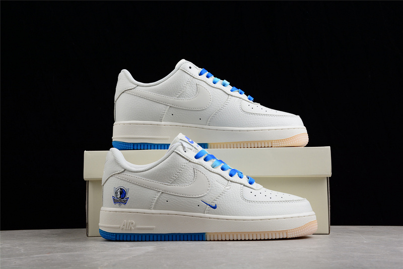 Air Force 1 Low 07 Dallas Mavericks White/White/Blue 3