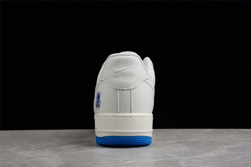 Air Force 1 Low 07 Dallas Mavericks White/White/Blue 21