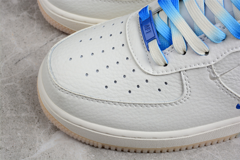 Air Force 1 Low 07 Dallas Mavericks White/White/Blue 29