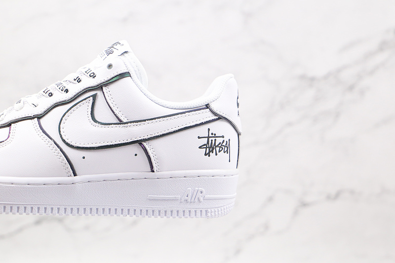 Air Force 1 Low 07 White/Black/White 17