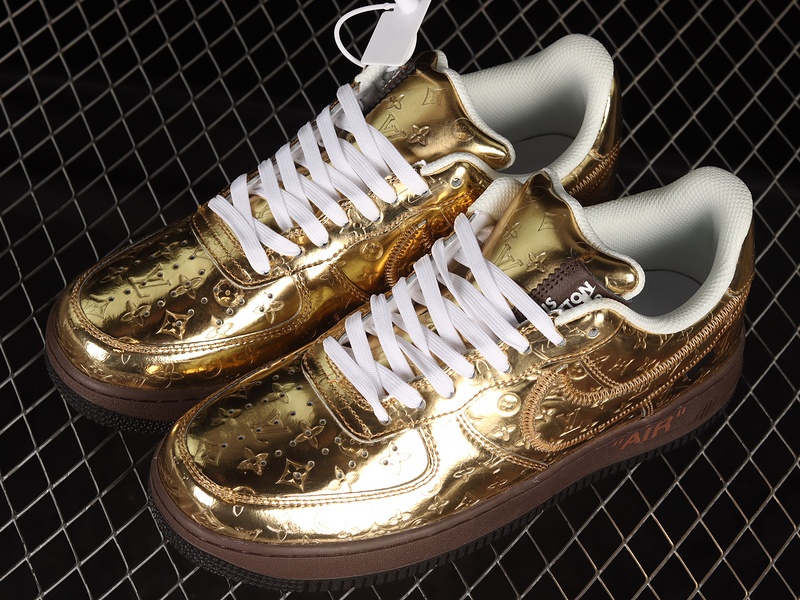 L*V X Air Force 1 Low 07 Gold/Gold/White 19