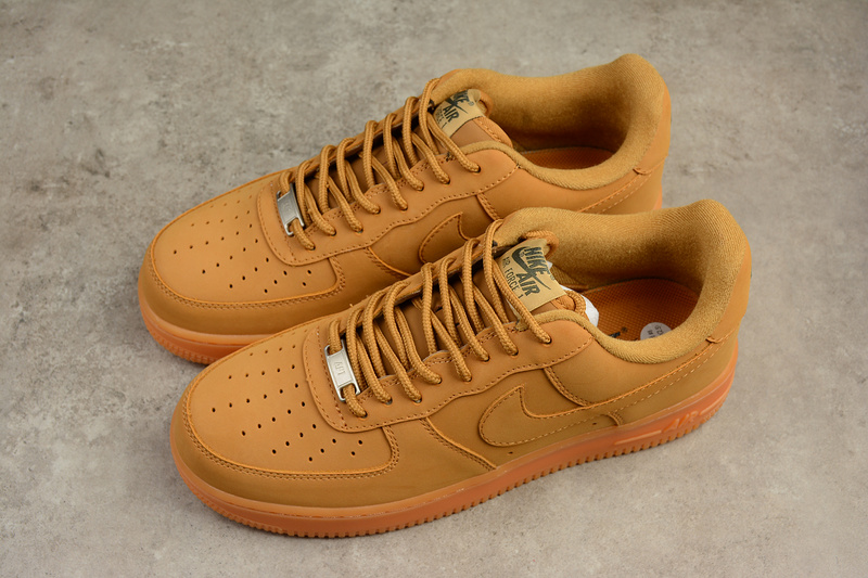 Air Force 1 '07 Low Flax/Flax-Outdoor Green-Gum Li 7