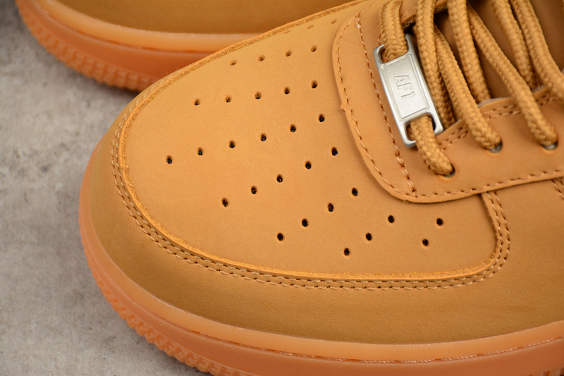 Air Force 1 '07 Low Flax/Flax-Outdoor Green-Gum Li 25