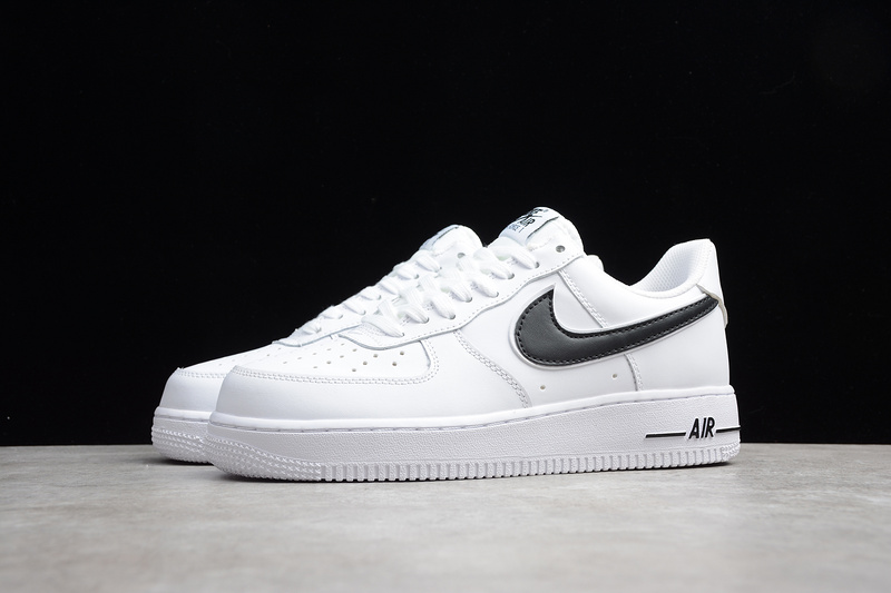 Air Force 1 Low White/Black 11