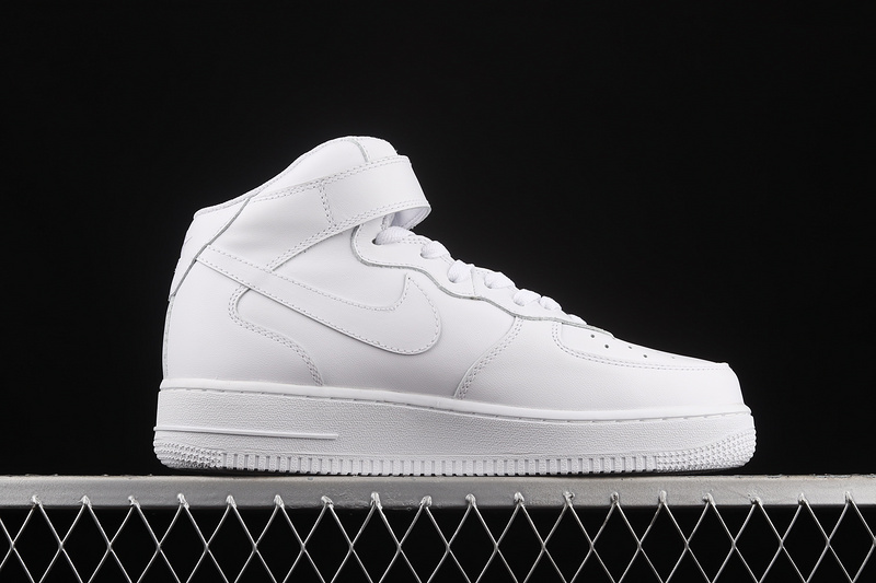 Air Force 1 Mid 07 White/White/White 19