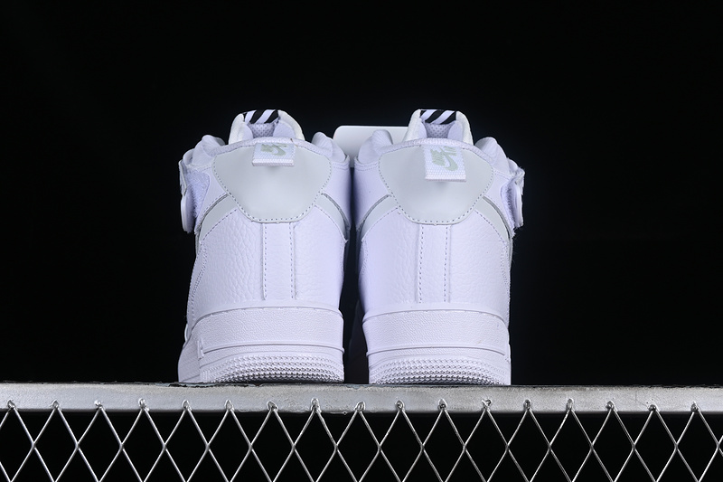 Air Force 1 Mid Premium White 21